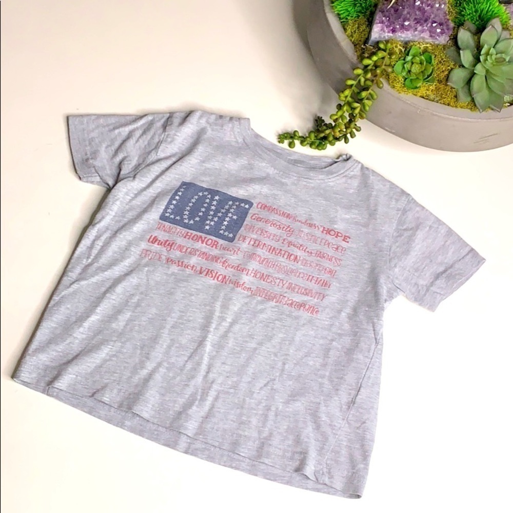 Free to be kids love compassion Crewneck T-shirt 4t toddler